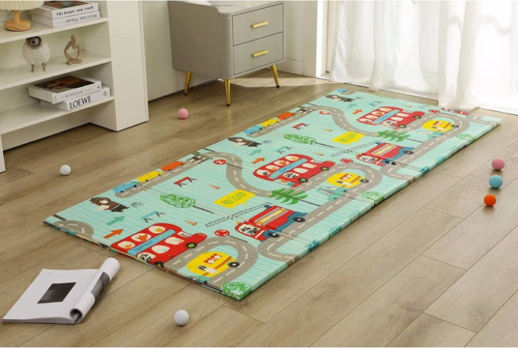 PIRA Foldable & Reversible Extra Large Play Mat, Holiday / Height Chart